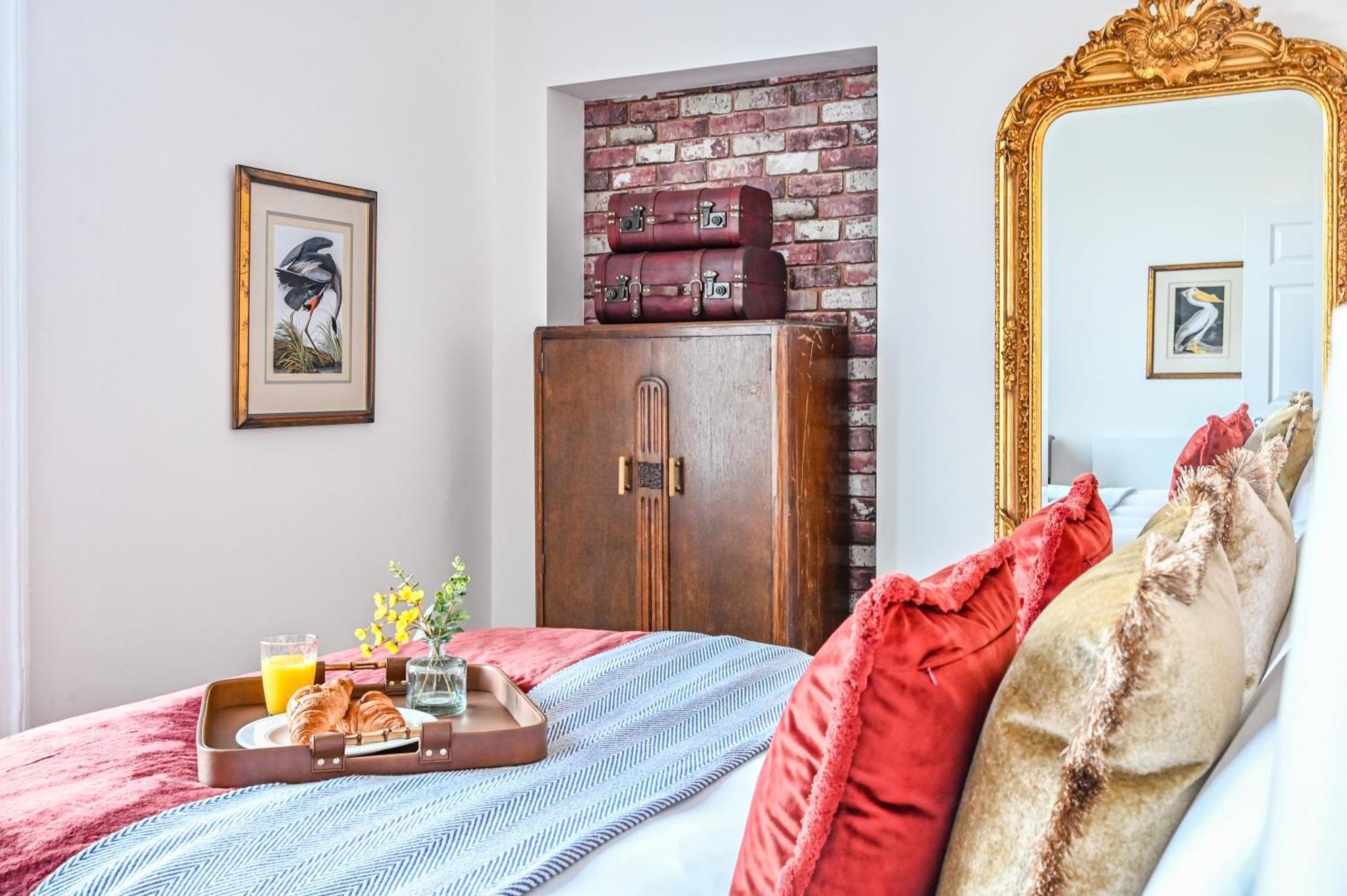 9 Admiralty House Stunning Luxury Apartment With Free Parking Plymouth Exterior photo